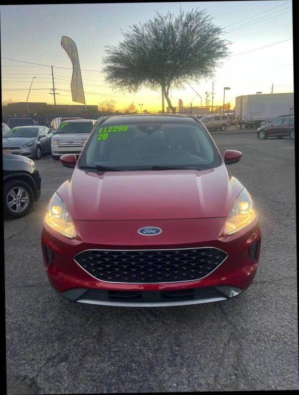 2020 Ford Escape SE