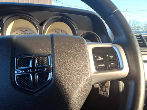 2012 Dodge Challenger SXT