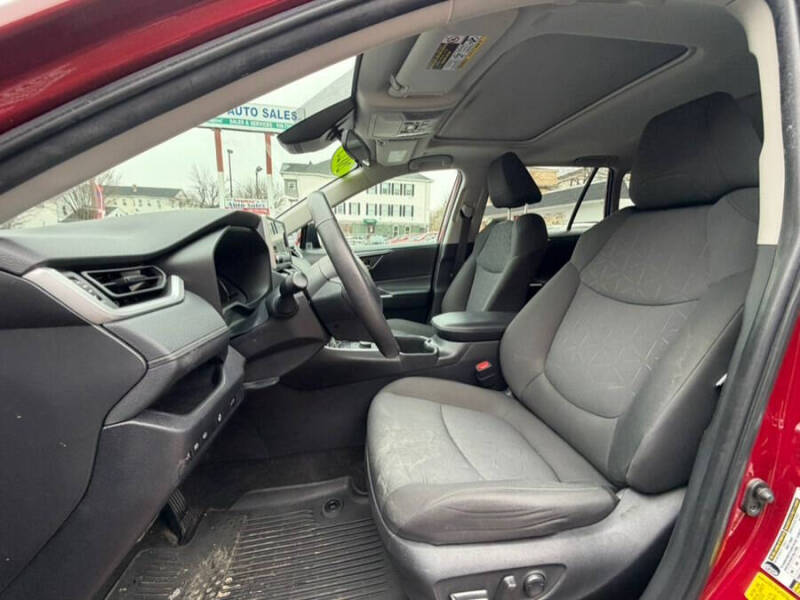 2023 Toyota RAV4 Hybrid XLE