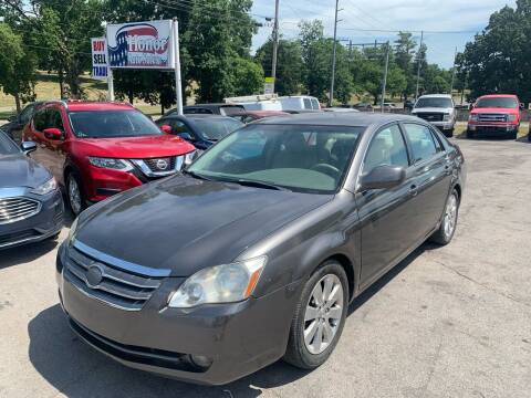 2005 Toyota Avalon for sale at Honor Auto Sales in Madison TN