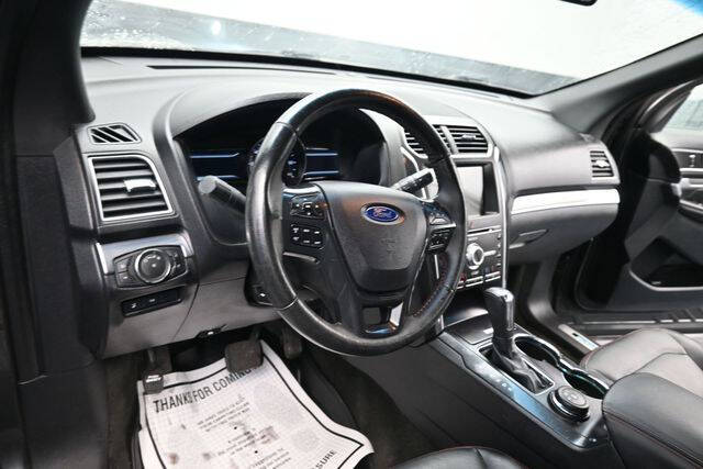 2017 Ford Explorer Sport