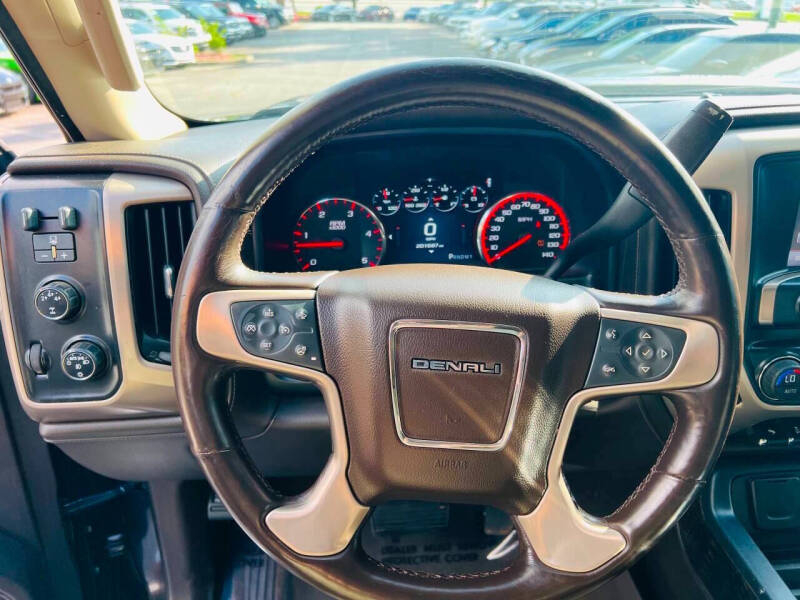 2015 GMC Sierra 2500HD Denali