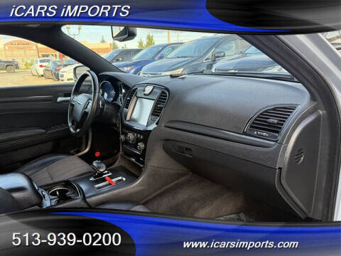 2013 Chrysler 300 Glacier Edition