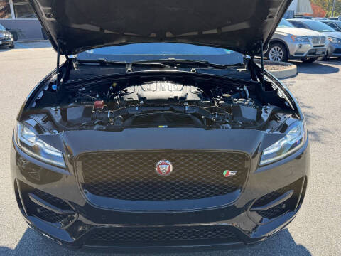 2020 Jaguar F-PACE S