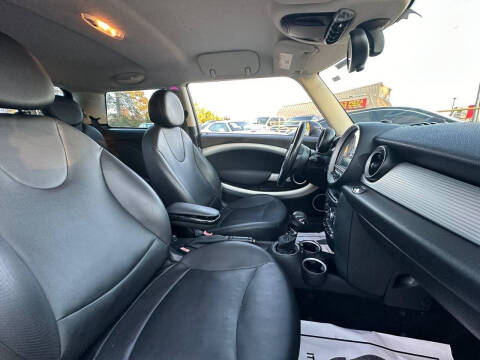 2013 MINI Hardtop Cooper