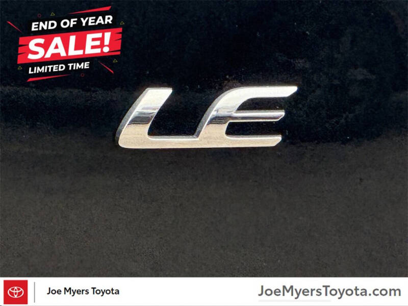 2025 Toyota Corolla Cross LE