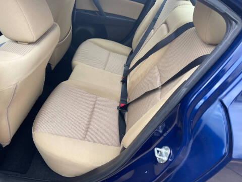 2012 Mazda MAZDA3 i Touring