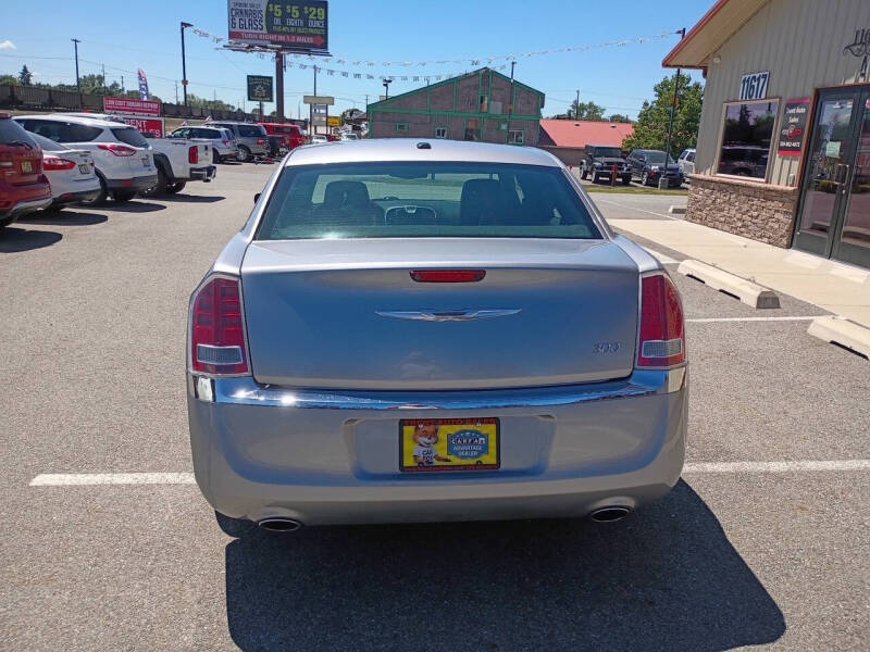 2013 Chrysler 300