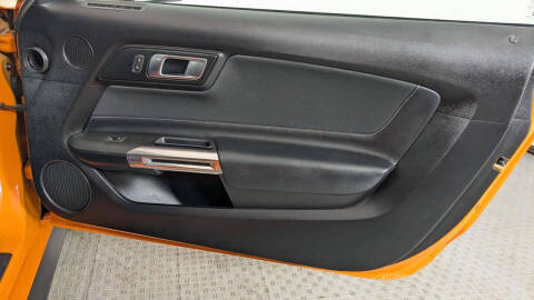 2021 Ford Mustang EcoBoost