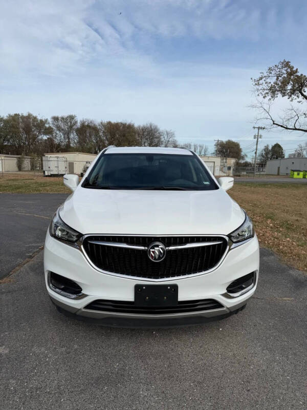 2020 Buick Enclave Essence