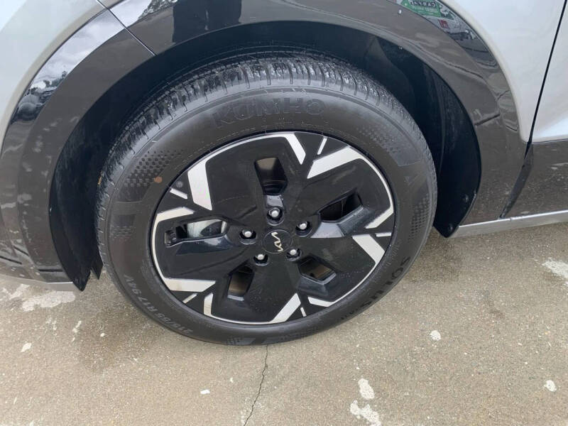 2024 Kia Niro EV Wind