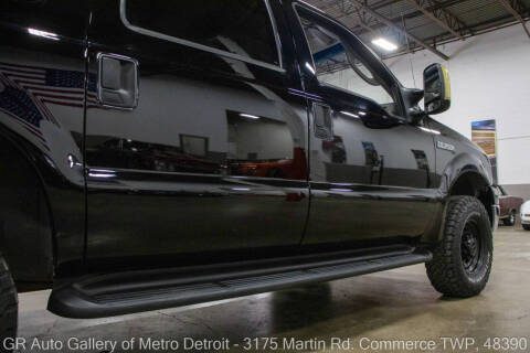 2005 Ford Excursion XLT