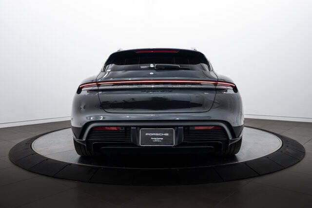 2024 Porsche Taycan GTS Sport Turismo