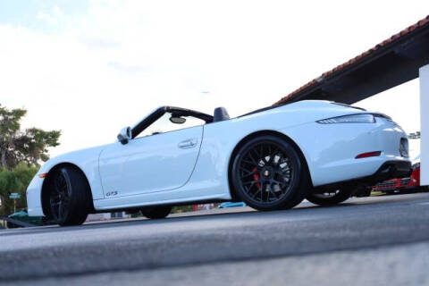 2015 Porsche 911 Carrera GTS