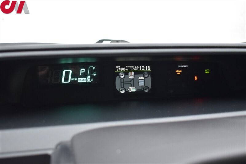 2013 Toyota Prius c Two