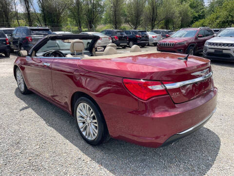 2013 Chrysler 200 Limited