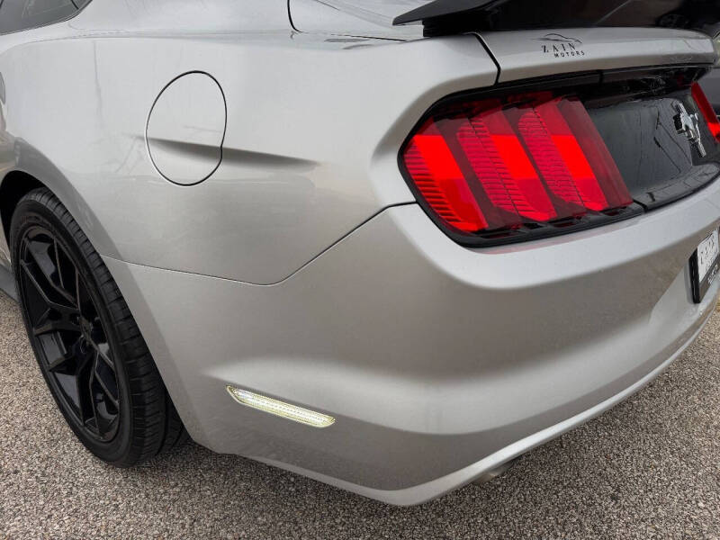 2016 Ford Mustang V6
