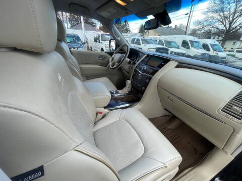 2011 Infiniti QX56