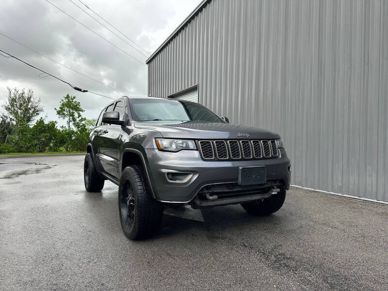 2017 Jeep Grand Cherokee Laredo 75th Anniversary