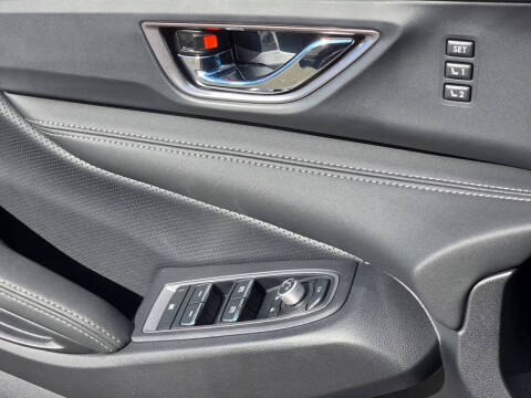 2024 Subaru Ascent Limited 8-Passenger