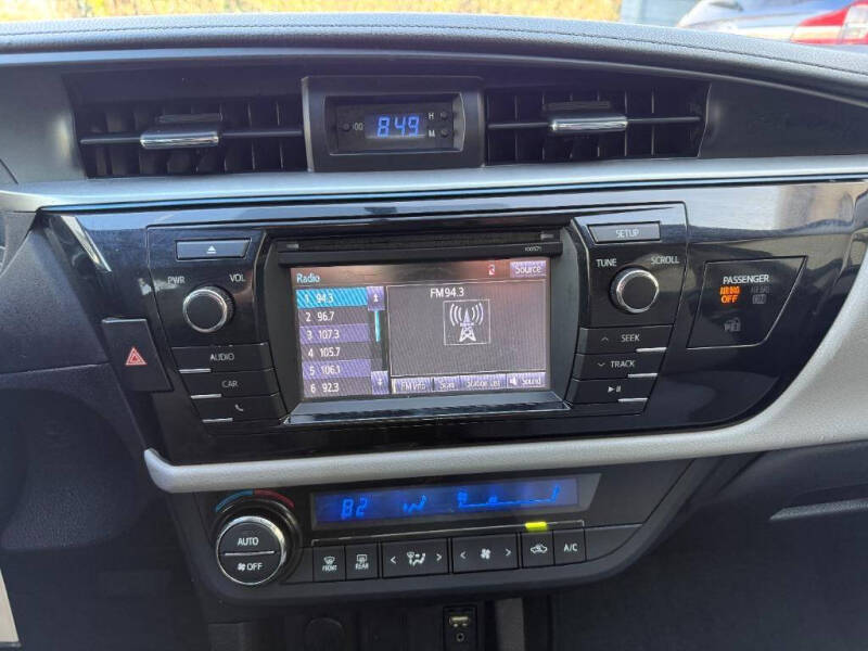 2016 Toyota Corolla LE