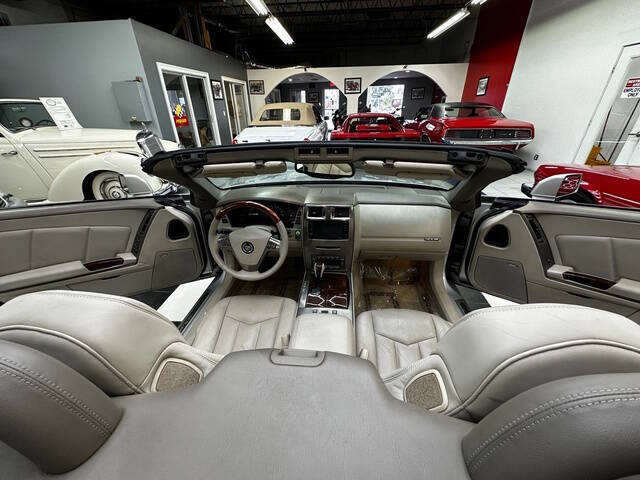 2005 Cadillac XLR