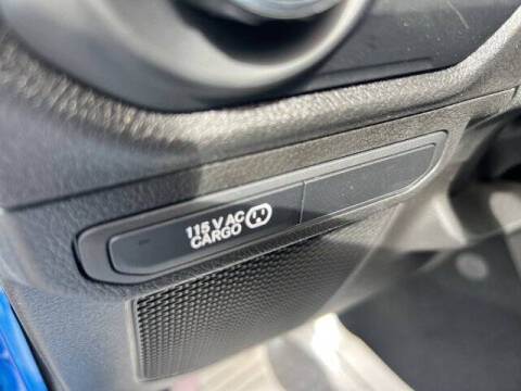 2024 Jeep Gladiator Sport S