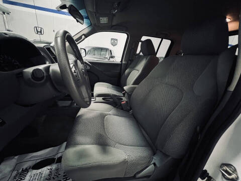 2016 Nissan Frontier SV