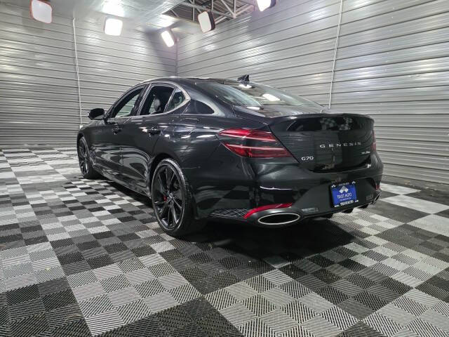 2023 Genesis G70