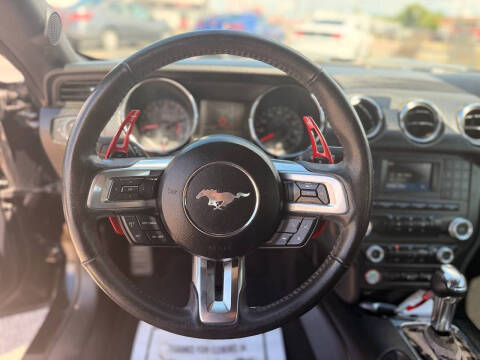 2016 Ford Mustang V6