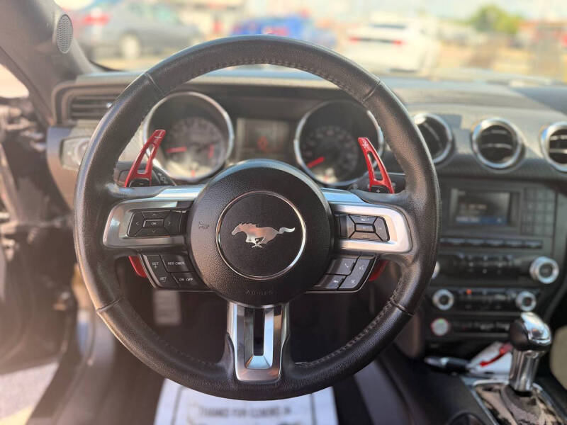2016 Ford Mustang V6