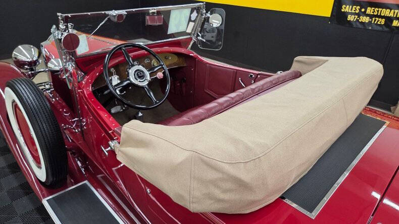 1929 Packard 633 Standard 8 Runabout