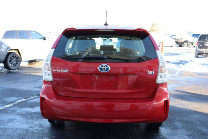 2012 Toyota Prius v