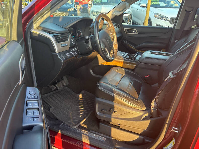 2017 GMC Yukon Denali