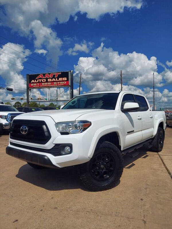2020 Toyota Tacoma SR5's photo