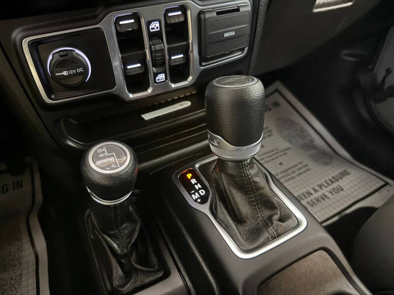 2021 Jeep Gladiator