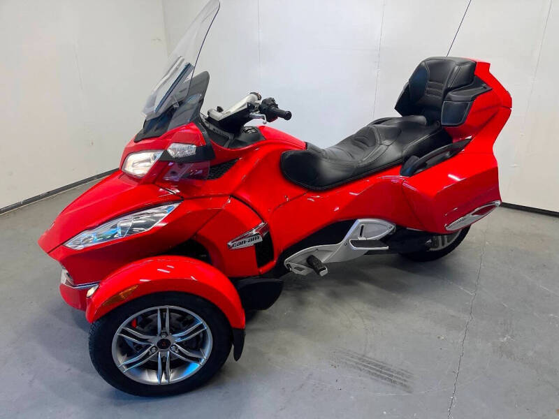 2012 Can-Am Spyder RT-S SM5