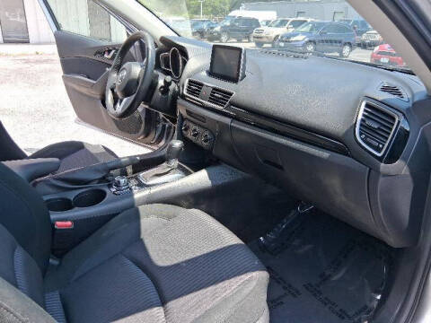 2015 Mazda MAZDA3 i Touring