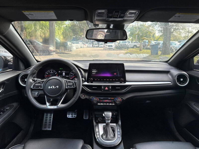 2023 Kia Forte GT-Line