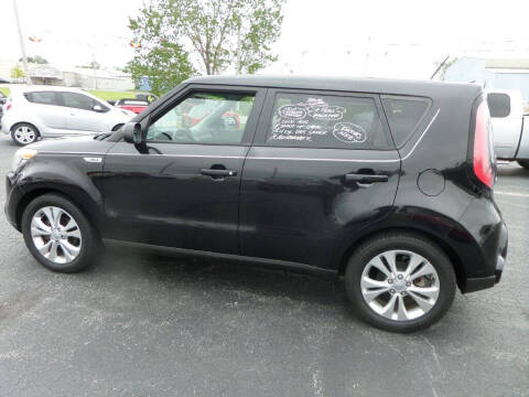 2016 Kia Soul +