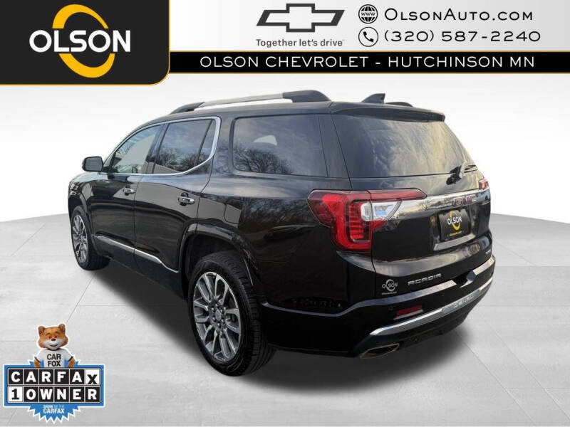 2022 GMC Acadia Denali