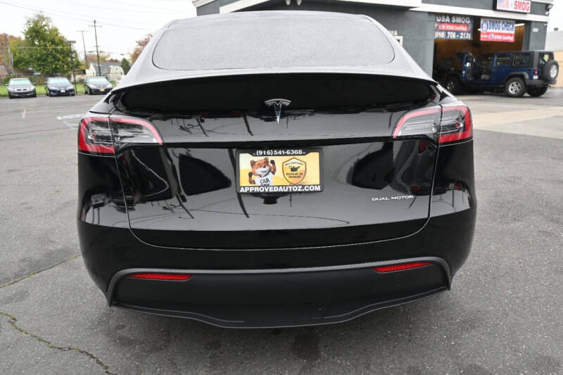 2023 Tesla Model Y Performance