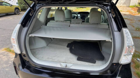 2012 Toyota Prius v