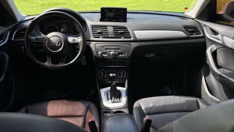 2017 Audi Q3 2.0T Premium