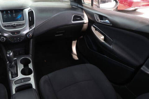 2017 Chevrolet Cruze LT Auto