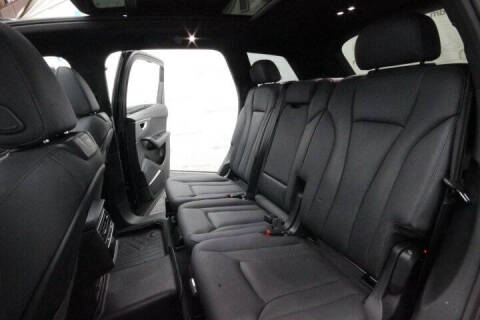 2022 Audi Q7 quattro Premium Plus 45 TFSI