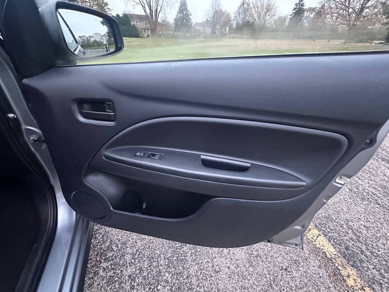 2015 Mitsubishi Mirage DE