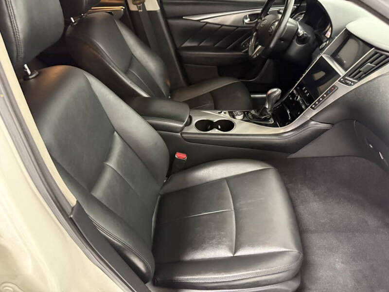 2016 Infiniti Q50 3.0T Premium