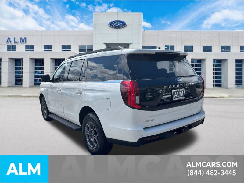 2025 Ford Expedition Active