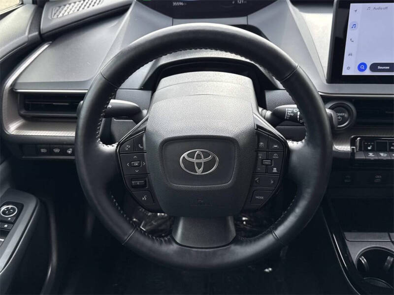 2024 Toyota Prius XLE